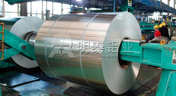 加多寶和王老吉共享紅罐包裝，罐裝材料實為5182鋁板